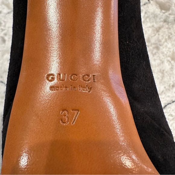 Gucci Shoes Gucci Suede Pump Heels In Black Size 7 Poshmark